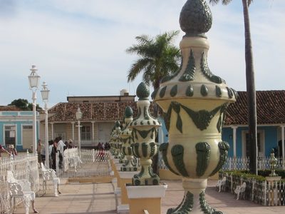  ... and the urns that surround one end.